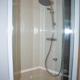 Bath shower for exposed installation