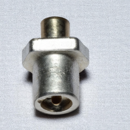 4 pin metal connector