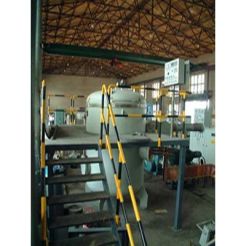 Vacuum sintering furnace