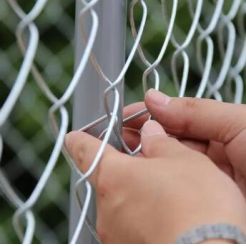 Durable Chain Link Large Dog Kennel Galvanized Outside